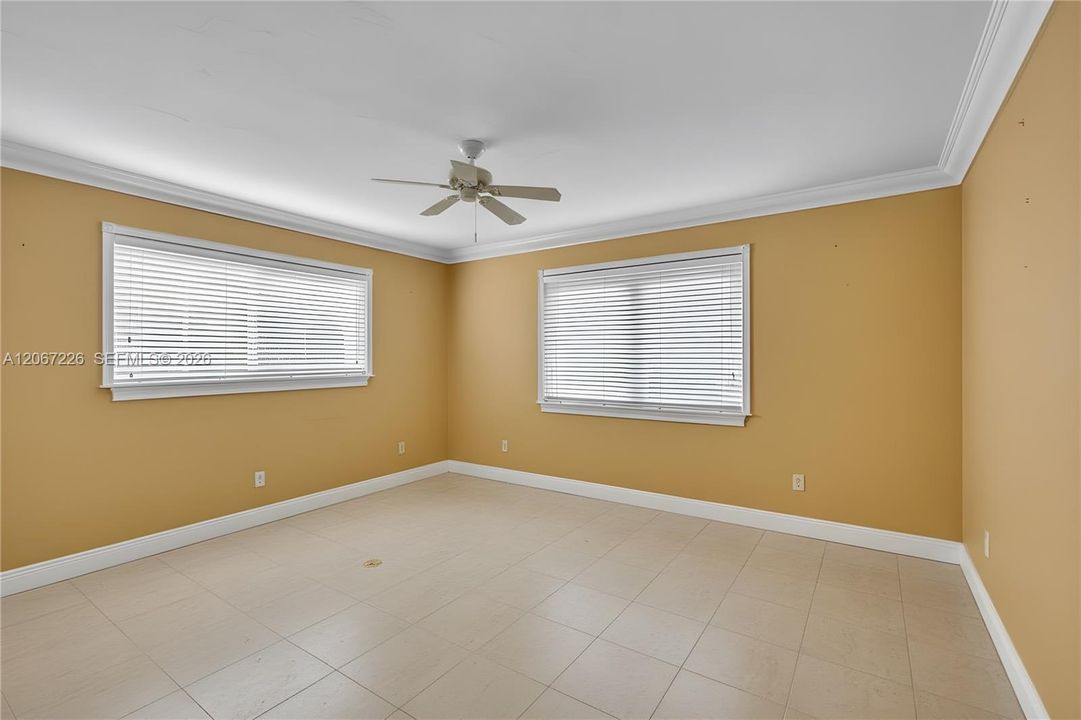 For Sale: $3,100,000 (4 beds, 3 baths, 3134 Square Feet)