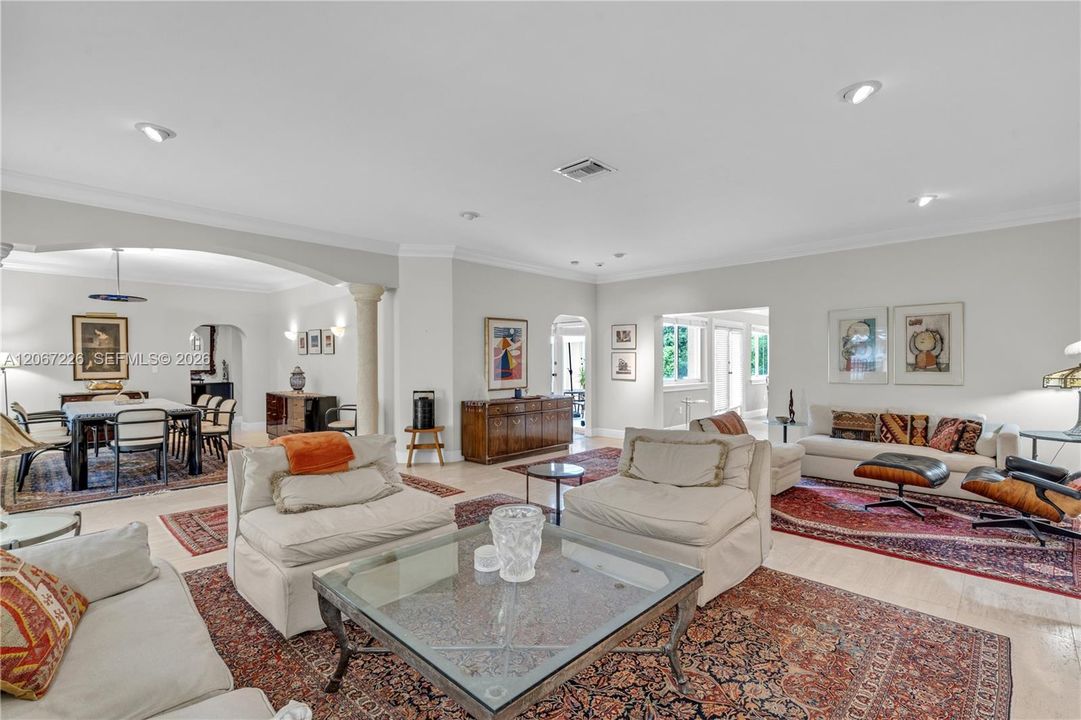 For Sale: $3,100,000 (4 beds, 3 baths, 3134 Square Feet)