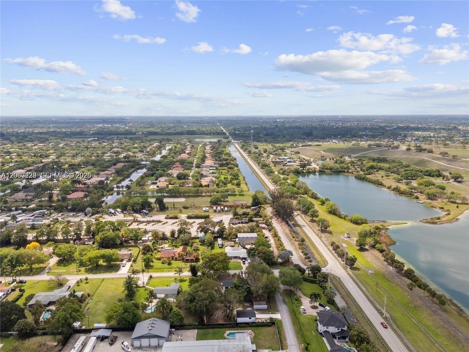 For Rent: $3,800 (3 beds, 2 baths, 2196 Square Feet)