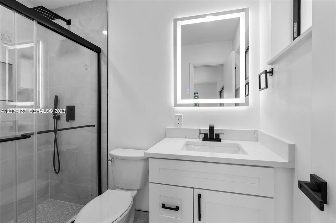 For Rent: $3,800 (3 beds, 2 baths, 2196 Square Feet)