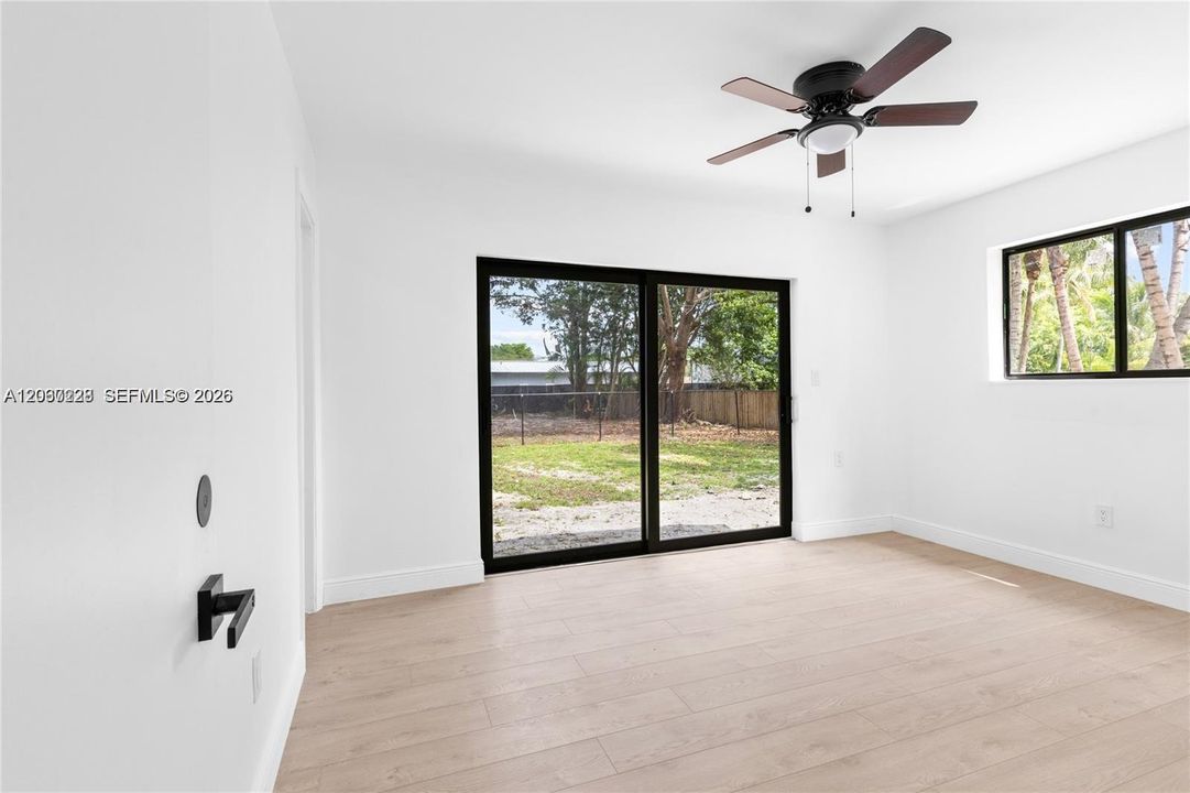 For Rent: $3,800 (3 beds, 2 baths, 2196 Square Feet)