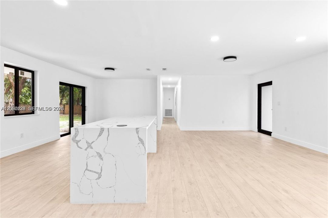 For Rent: $3,800 (3 beds, 2 baths, 2196 Square Feet)