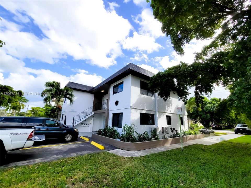 For Sale: $2,400,000 (0 beds, 0 baths, 3632 Square Feet)