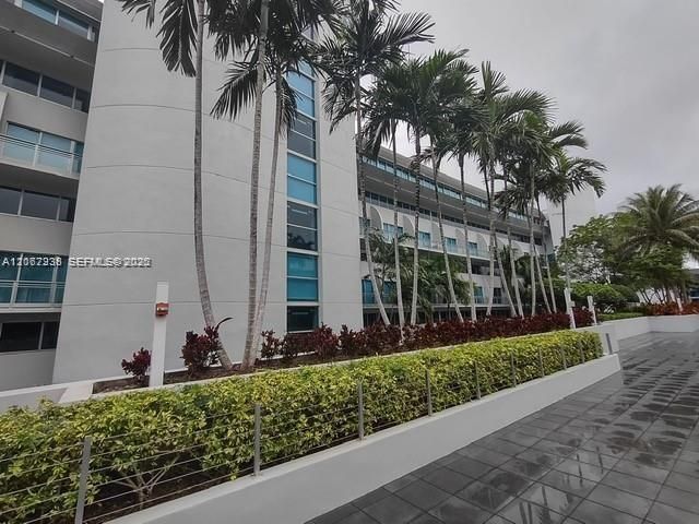 En Venta: $720,000 (2 camas, 3 baños, 1552 Pies cuadrados)
