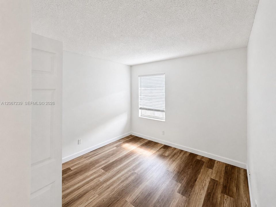 For Sale: $440,000 (3 beds, 2 baths, 1547 Square Feet)