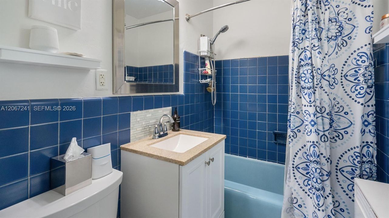 For Rent: $4,300 (2 beds, 2 baths, 1545 Square Feet)