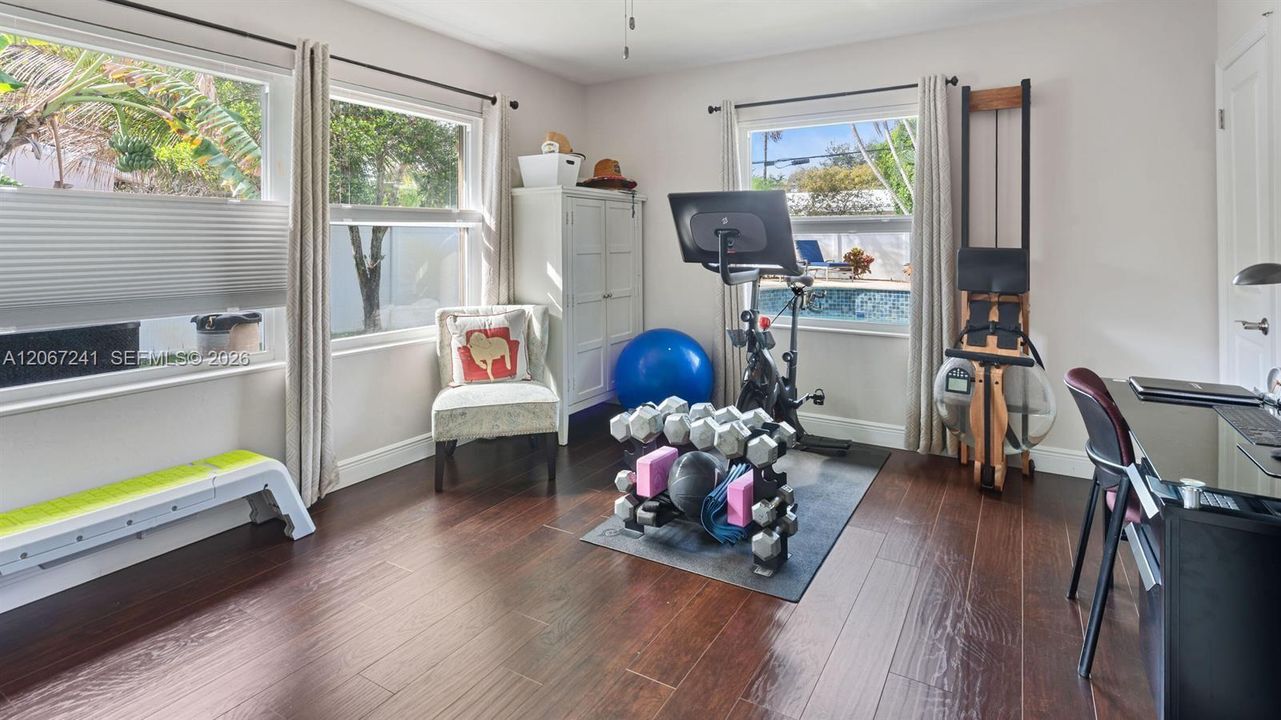 For Rent: $4,300 (2 beds, 2 baths, 1545 Square Feet)