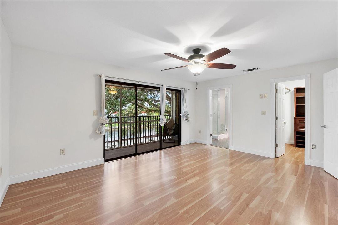 19-9897 Fairway Cove Ln_019