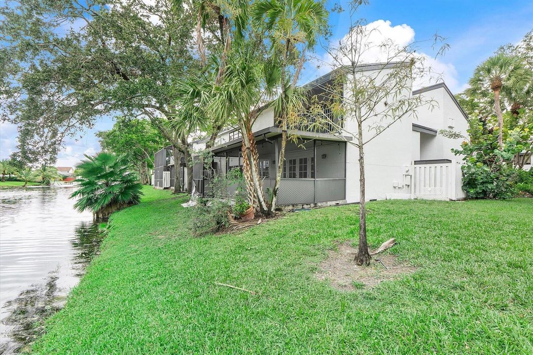 30-9897 Fairway Cove Ln_030