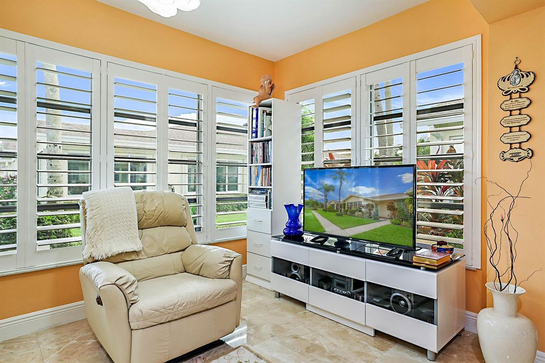 Lakefront Blvd Unit C -6