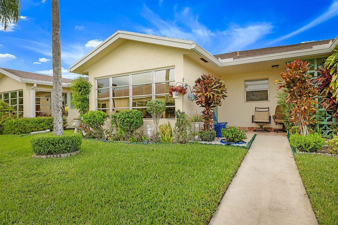 Lakefront Blvd Unit C -1