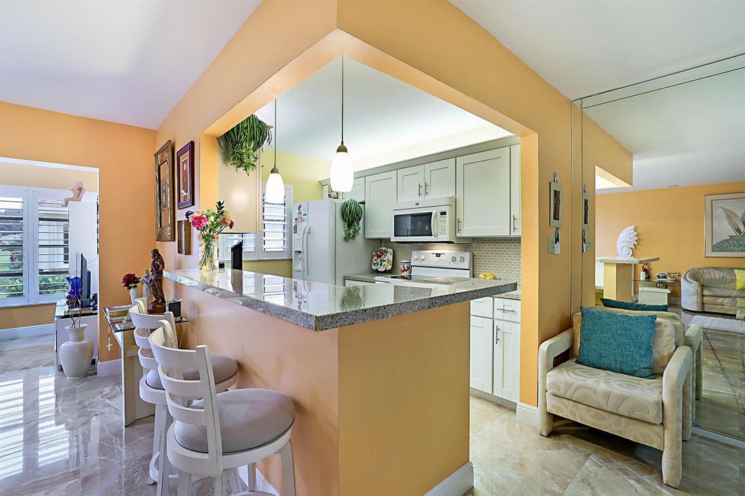 Lakefront Blvd Unit C -14