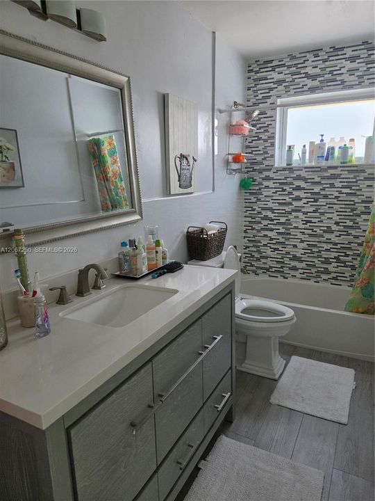 For Sale: $899,000 (3 beds, 2 baths, 1942 Square Feet)