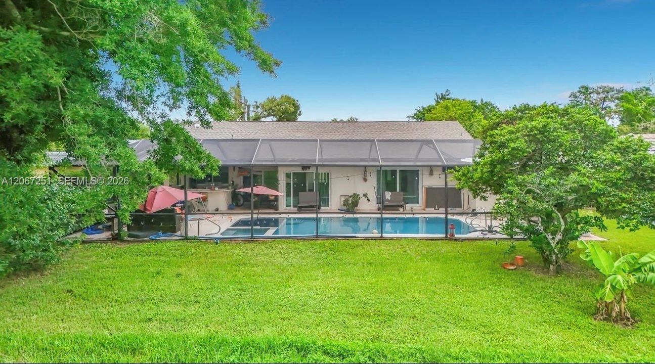 En Venta: $598,000 (3 camas, 2 baños, 1698 Pies cuadrados)