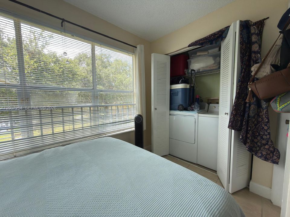 В аренду: $1,900 (1 спален, 1 ванн, 743 Квадратных фут)