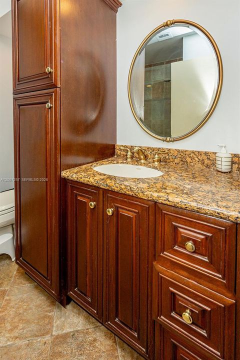 For Rent: $8,800 (5 beds, 3 baths, 2498 Square Feet)
