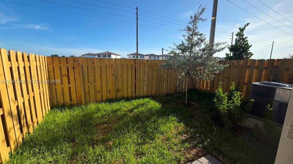 Недавно арендовано: $2,550 (3 спален, 2 ванн, 1443 Квадратных фут)