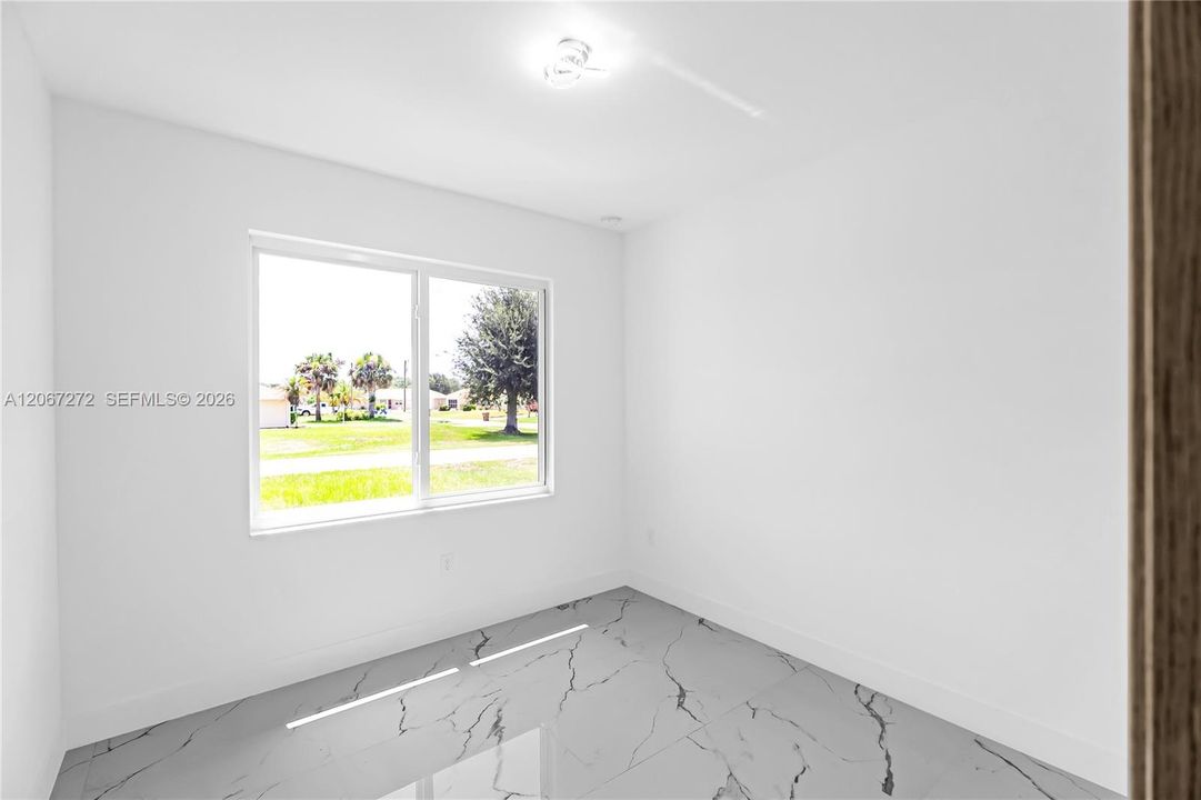 For Sale: $374,900 (3 beds, 2 baths, 1366 Square Feet)
