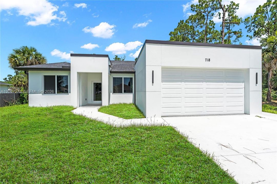 For Sale: $374,900 (3 beds, 2 baths, 1366 Square Feet)