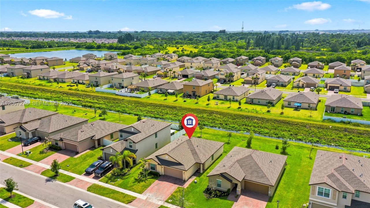 En Venta: $349,900 (4 camas, 2 baños, 1830 Pies cuadrados)