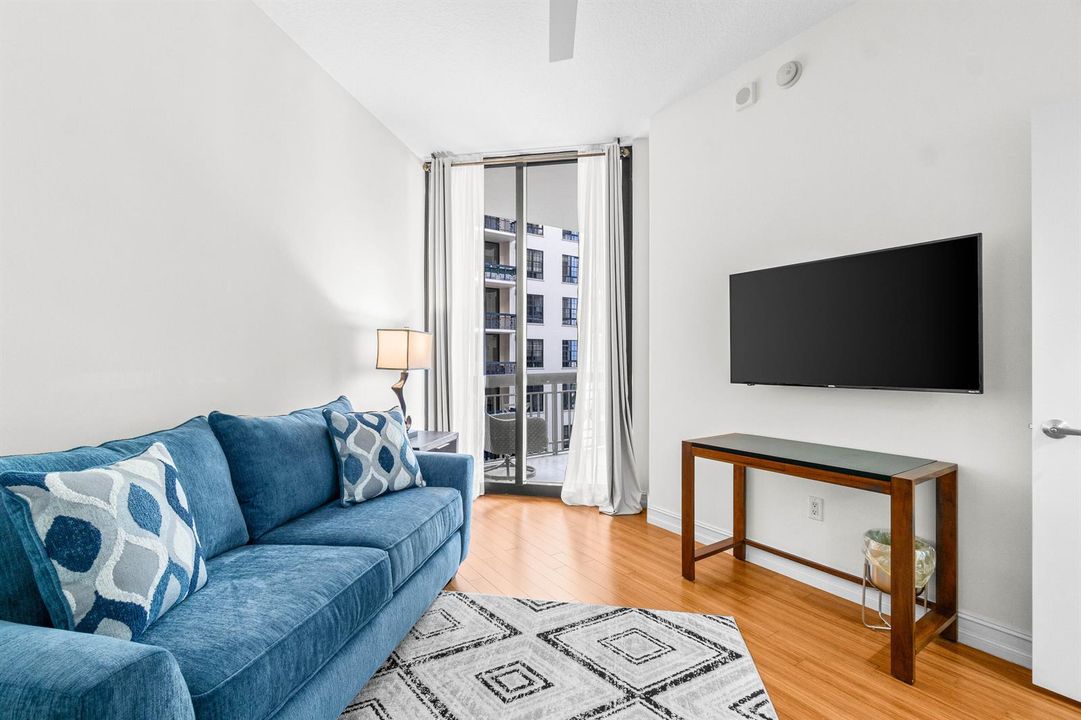 Guest Bedroom w/ Balcony Access