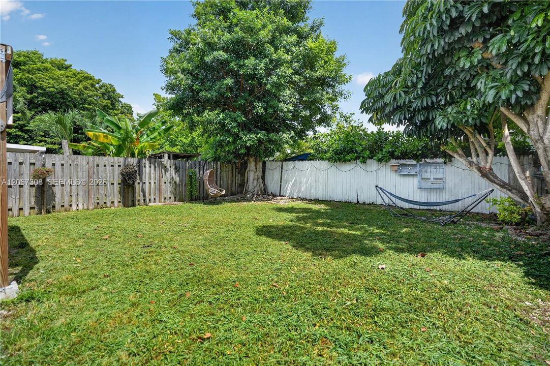 For Sale: $430,000 (3 beds, 1 baths, 960 Square Feet)