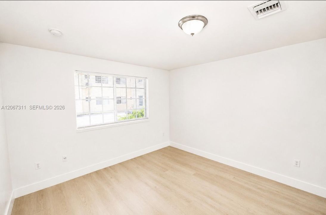 En Renta: $2,150 (2 camas, 1 baños, 0 Pies cuadrados)