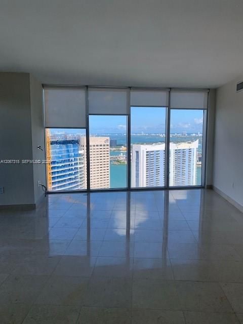 For Sale: $1,110,000 (2 beds, 2 baths, 1269 Square Feet)