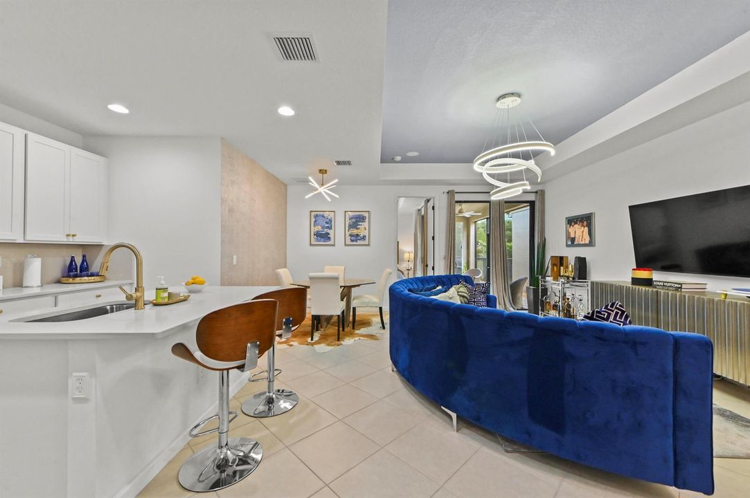 07 Living Room 03