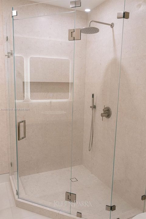 En Renta: $4,700 (3 camas, 2 baños, 1511 Pies cuadrados)