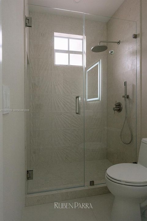 En Renta: $4,700 (3 camas, 2 baños, 1511 Pies cuadrados)