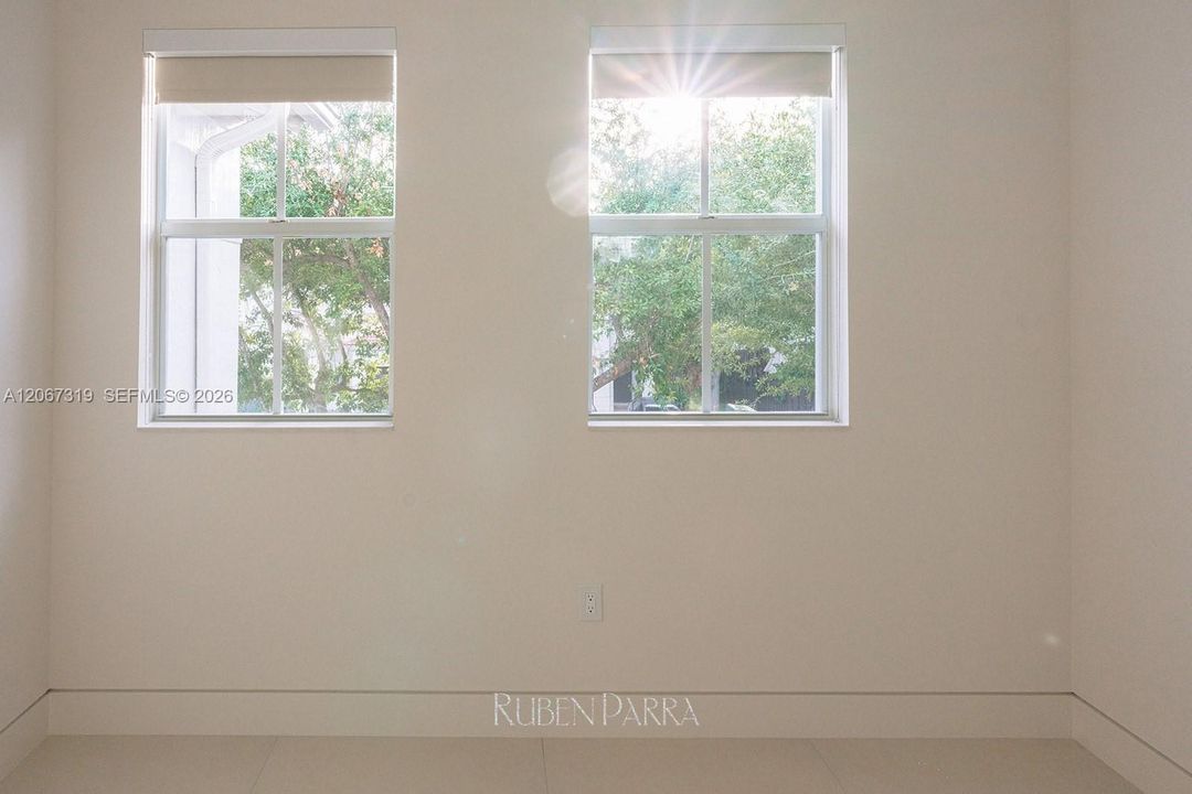 En Renta: $4,700 (3 camas, 2 baños, 1511 Pies cuadrados)