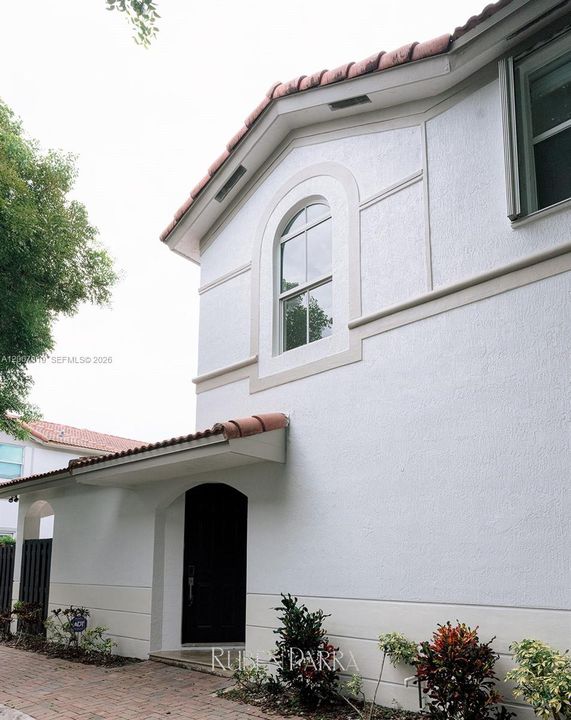 En Renta: $4,700 (3 camas, 2 baños, 1511 Pies cuadrados)