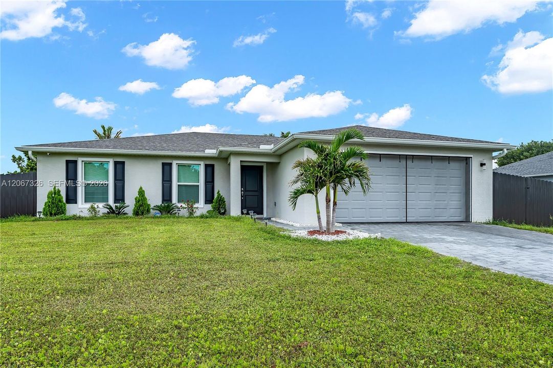 For Sale: $479,900 (4 beds, 2 baths, 1651 Square Feet)