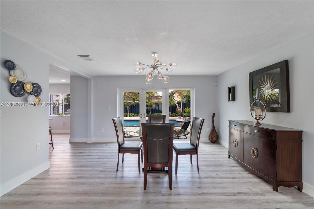 For Rent: $7,000 (4 beds, 3 baths, 2537 Square Feet)