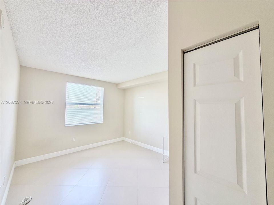 For Rent: $3,500 (2 beds, 2 baths, 1116 Square Feet)