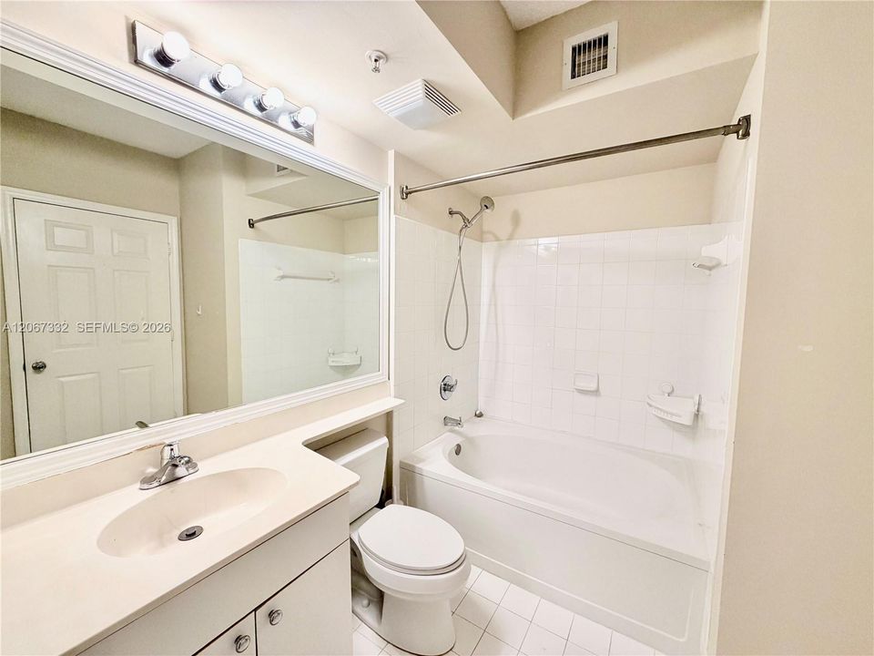 For Rent: $3,500 (2 beds, 2 baths, 1116 Square Feet)