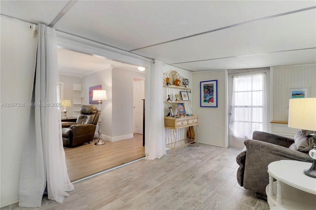 Recently Sold: $169,000 (2 beds, 2 baths, 1060 Square Feet)