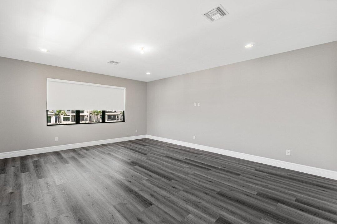 032-17352RosellaRoad-BocaRaton-FL-33496-