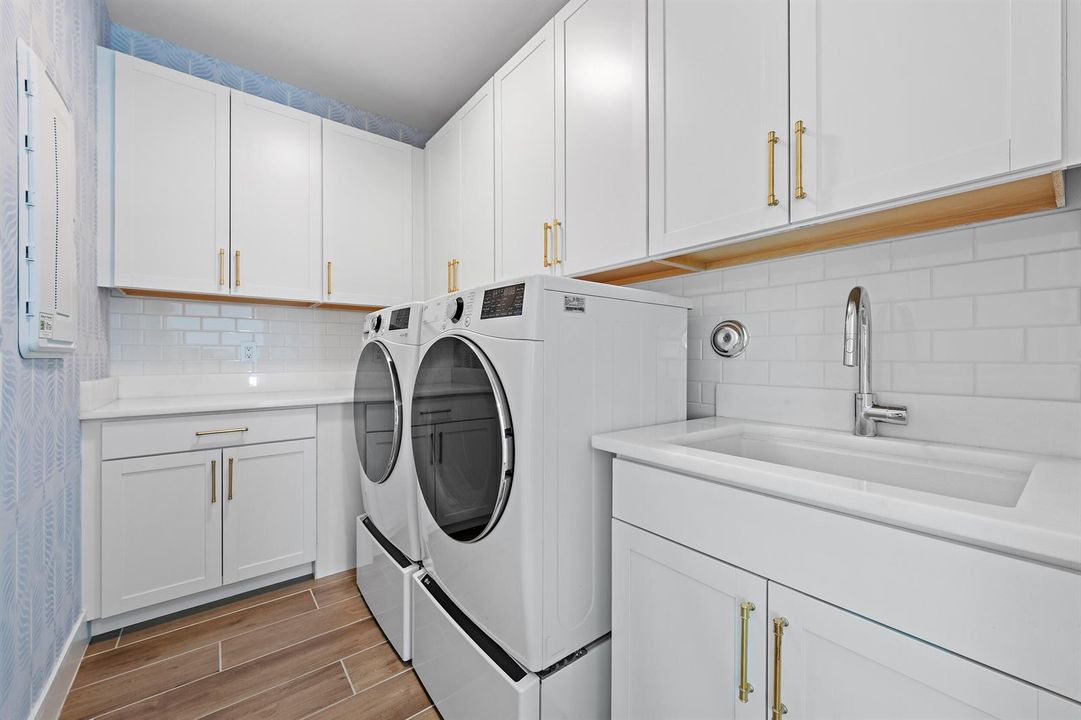 Laundry Room Upstairs