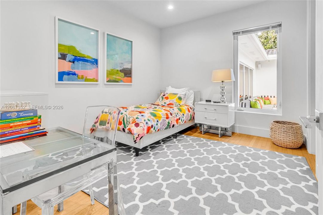 For Sale: $4,500,000 (4 beds, 4 baths, 2941 Square Feet)