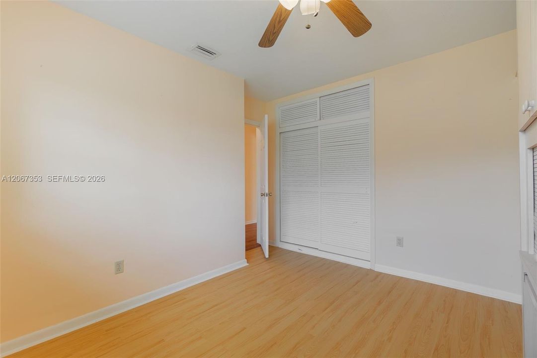 For Sale: $699,000 (4 beds, 2 baths, 1958 Square Feet)