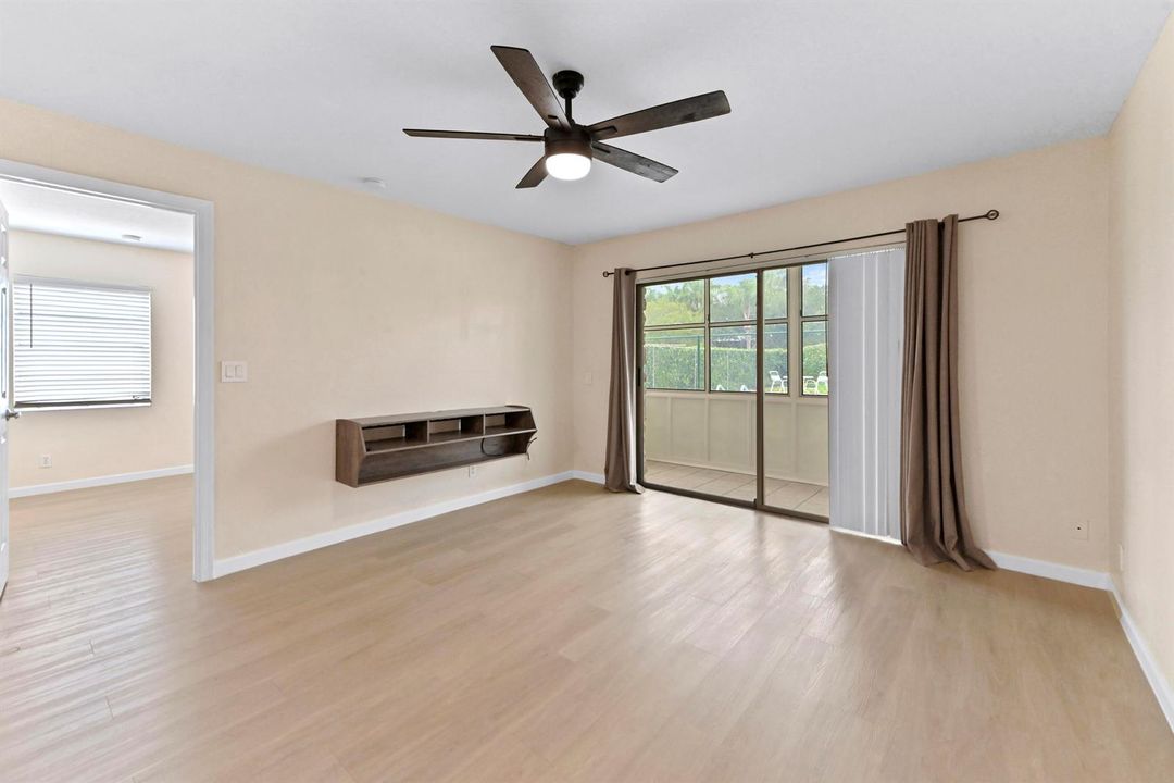 06 Living room 03
