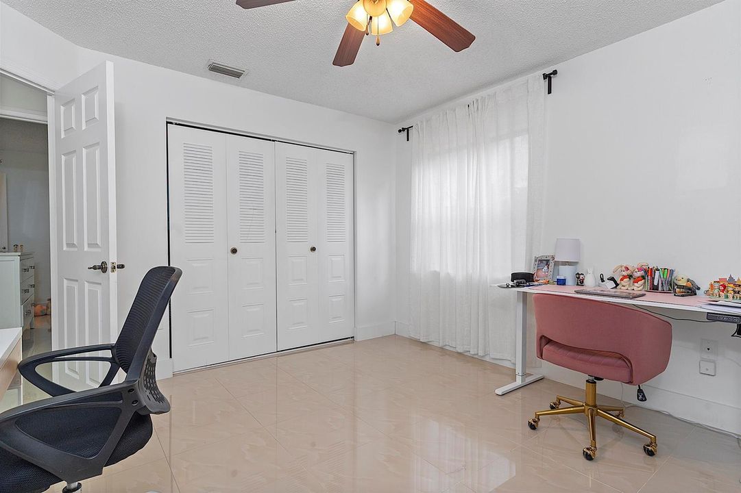761 Greenbriar Ave, Davie, FL 33325 - 03