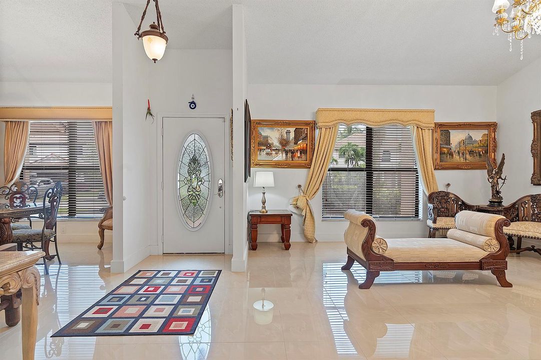 761 Greenbriar Ave, Davie, FL 33325 - 01