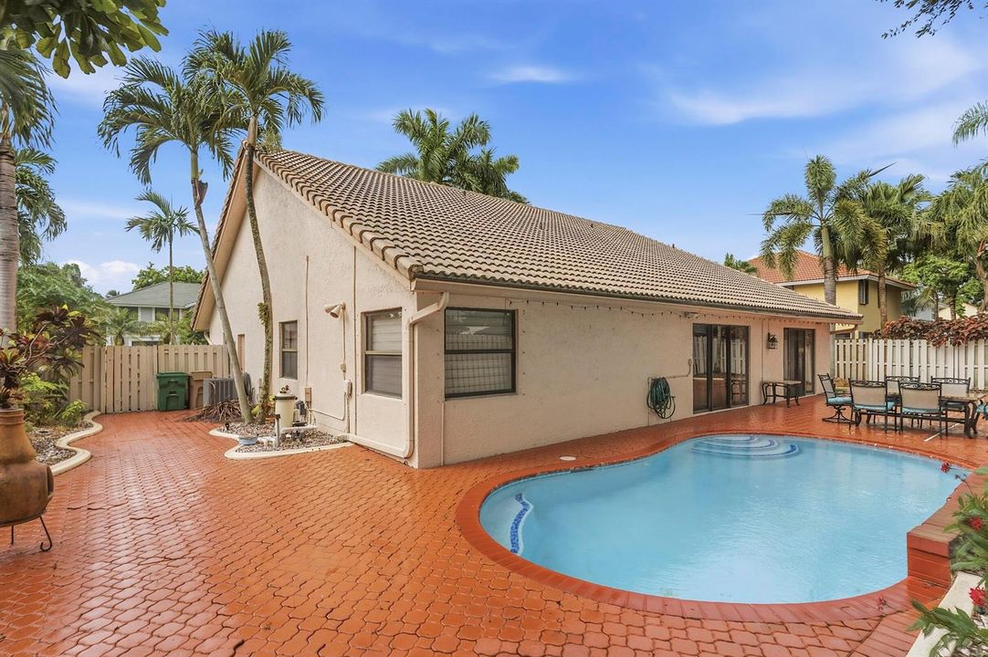 761 Greenbriar Ave, Davie, FL 33325 - 04