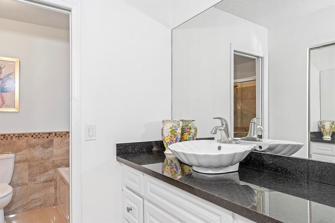 761 Greenbriar Ave, Davie, FL 33325 - 02