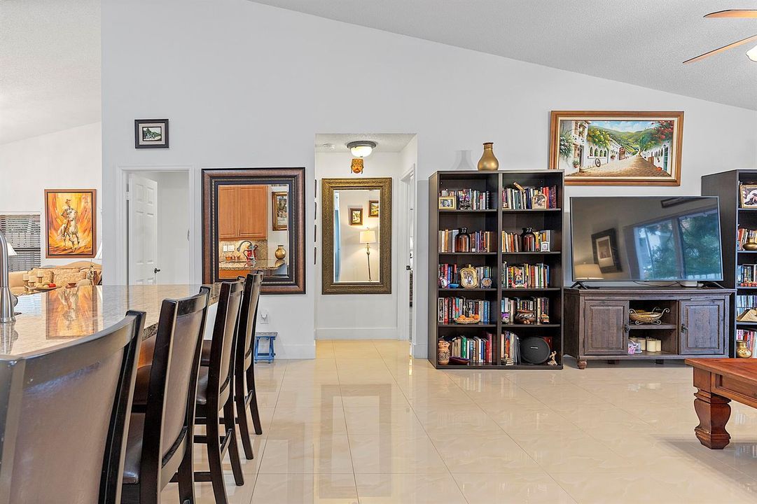 761 Greenbriar Ave, Davie, FL 33325 - 02