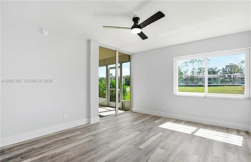 For Rent: $2,500 (2 beds, 2 baths, 1000 Square Feet)
