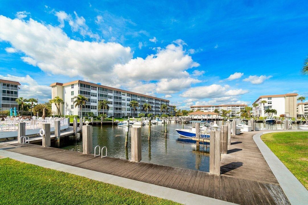 037-910DogwoodDrive-444-DelrayBeach-FL-3